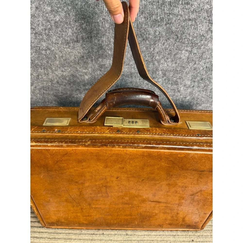 Hartmann Luggage Vintage Tan Belting Leather Briefcase Attache Brass Lock Case
